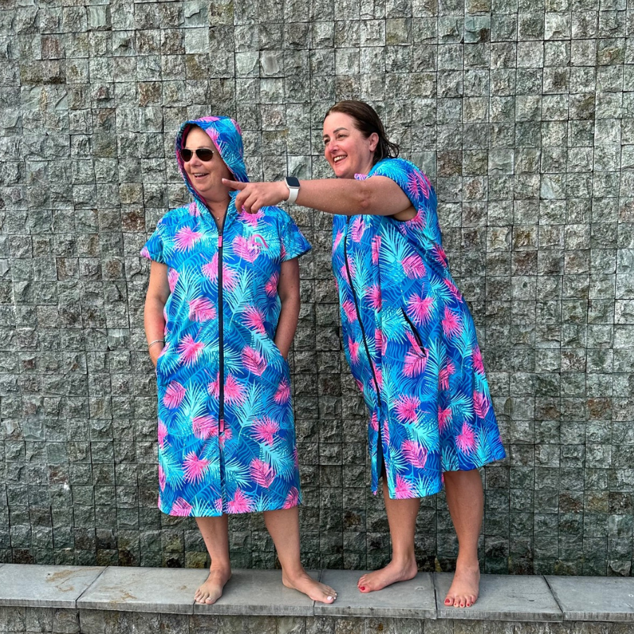 Ladies capped sleeve swim parka